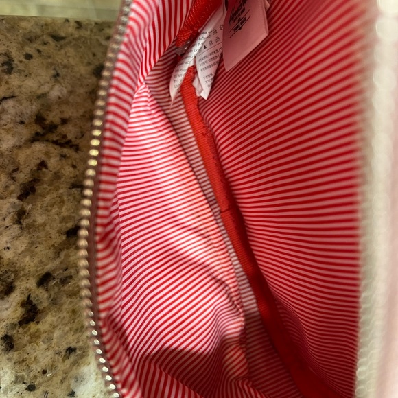 Herschel 15 hip pack. Ash rose. - Picture 7 of 9